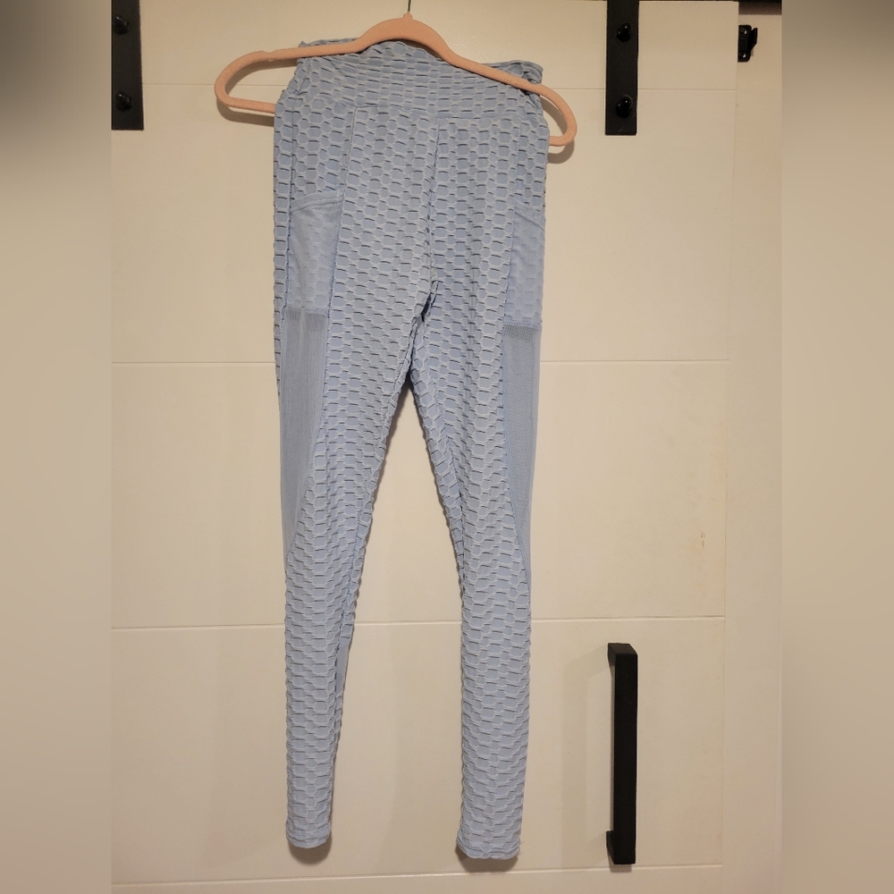 Tiktok Blue Unused Leggings Size S With Mesh Sides and Pockets